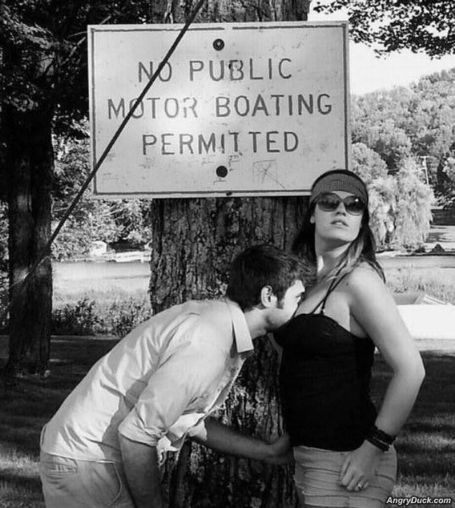 No Public Motorboating