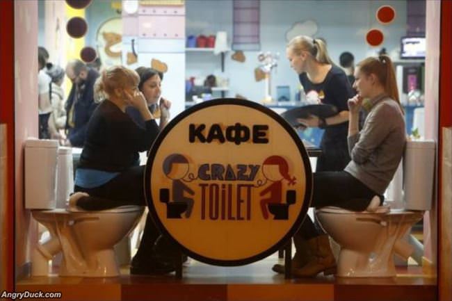 Kafe Toilet