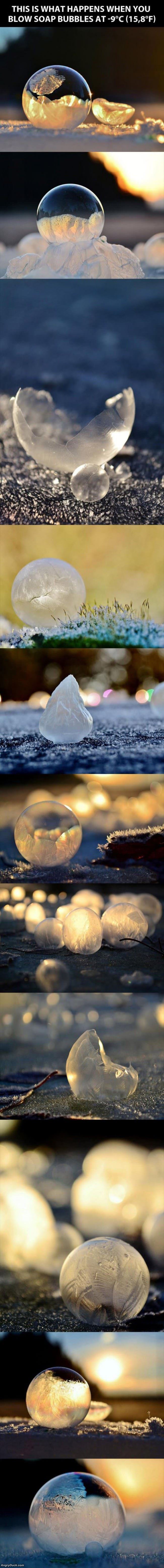 Awesome Frozen Bubbles